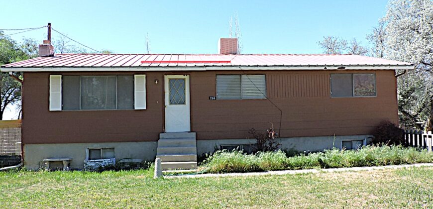 264 East 400 North Hinckley, Utah 84635