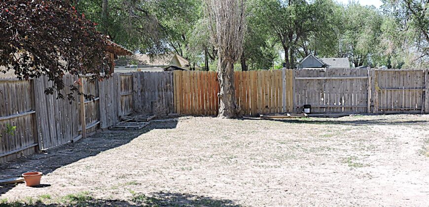 264 East 400 North Hinckley, Utah 84635