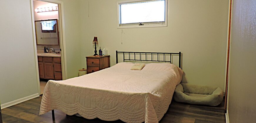 33 West 100 South Delta, Utah 84624