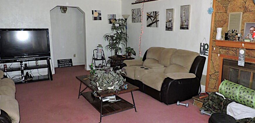 355 S Center Delta, Utah 84624